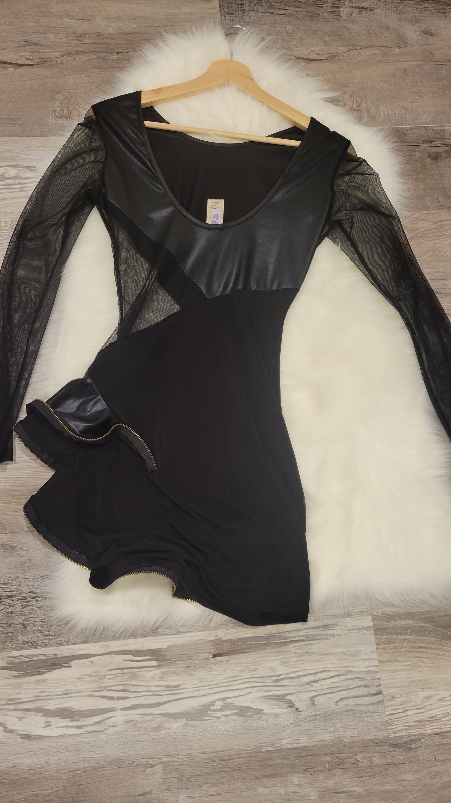 BLACK MIDI DRESS WITH RUFFLE